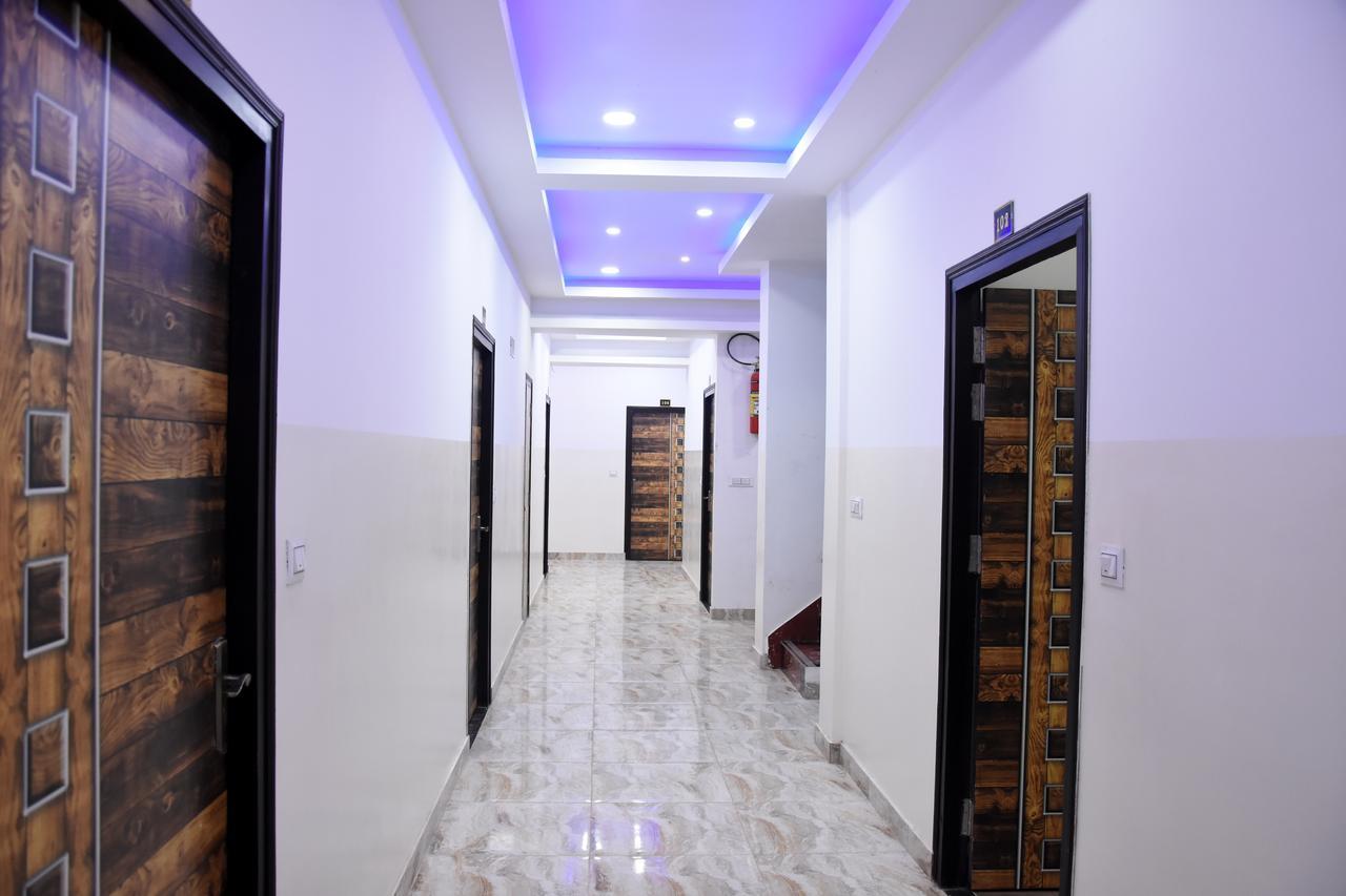 Hotel Rajshree Tanakpur Zewnętrze zdjęcie
