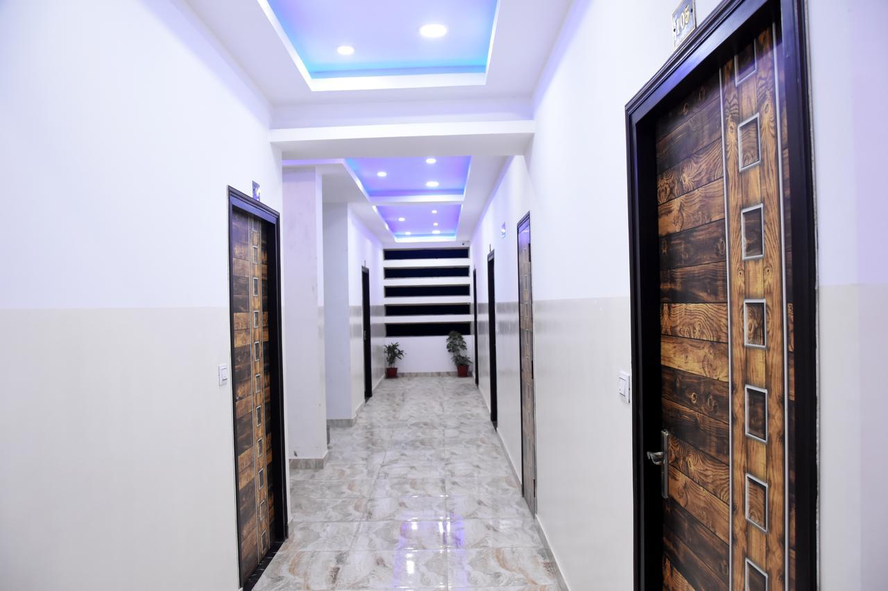 Hotel Rajshree Tanakpur Zewnętrze zdjęcie