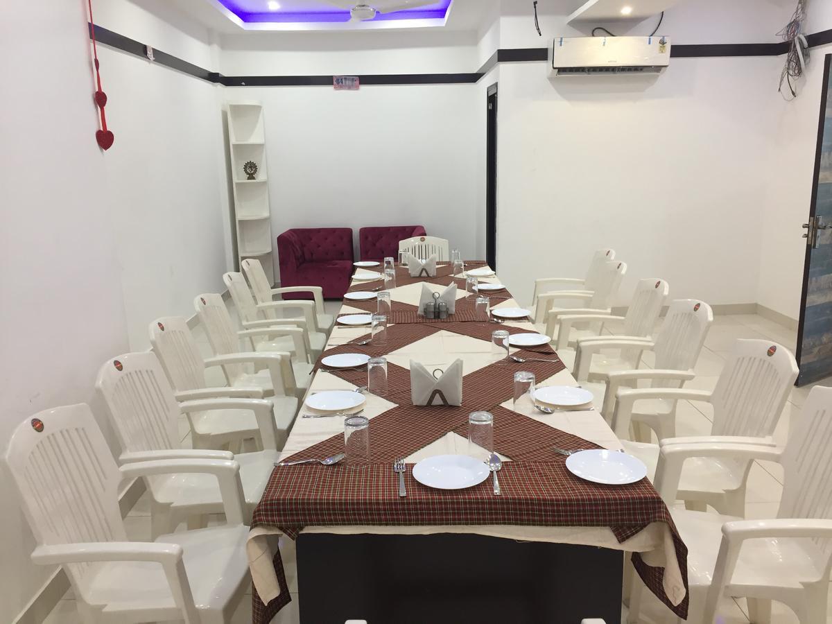 Hotel Rajshree Tanakpur Zewnętrze zdjęcie